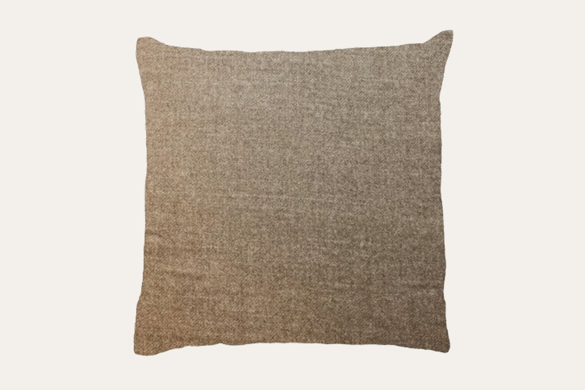 Essential pillow - Image 8